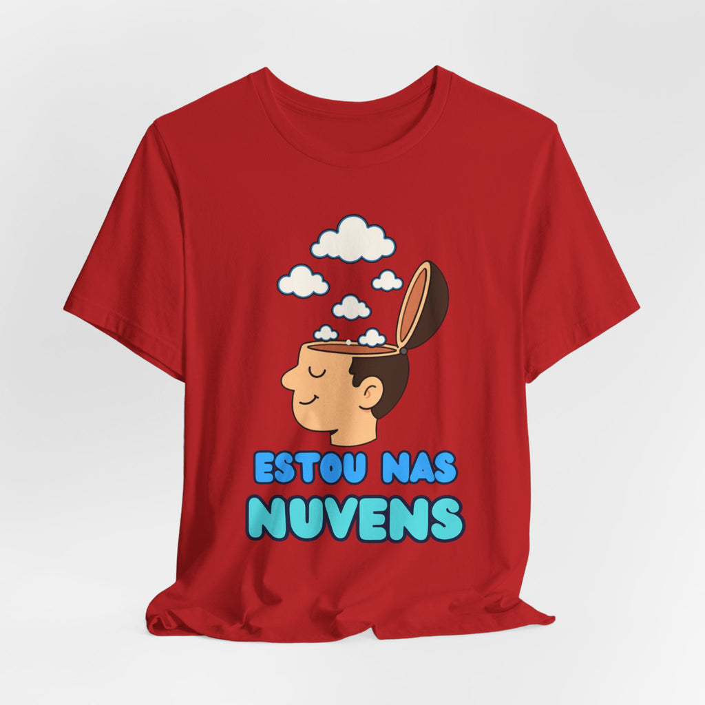 T-Shirt — 'Estou nas Nuvens' Cute Cloud Head Graphic