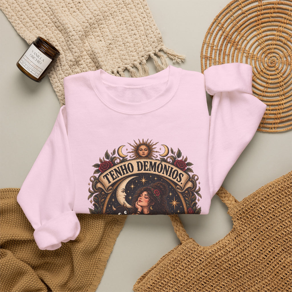 Crewneck Sweatshirt — 'Tenho Demônios Mas Estão Em Terapia' Witchy Occult Graphic
