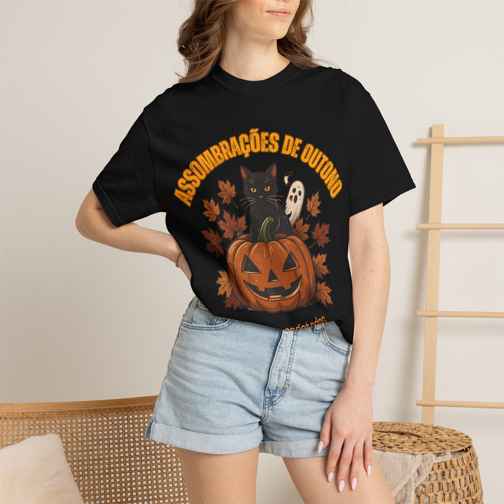 Halloween Pumpkin Cat T-Shirt — "Assombrações de Outono" Autumn Vibes