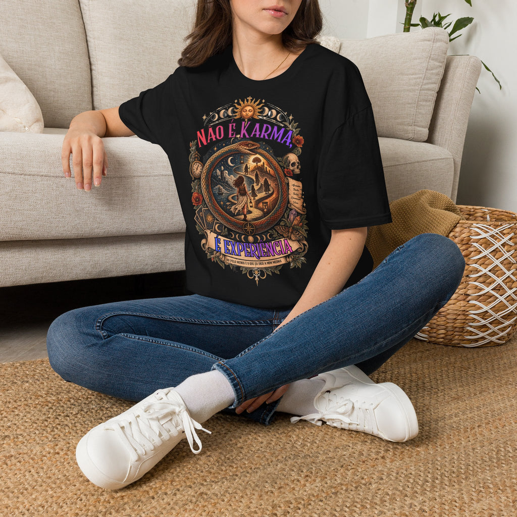 Nao é Karma T-Shirt — Retro Mystic Sun & Moon Astrology Graphic Tee